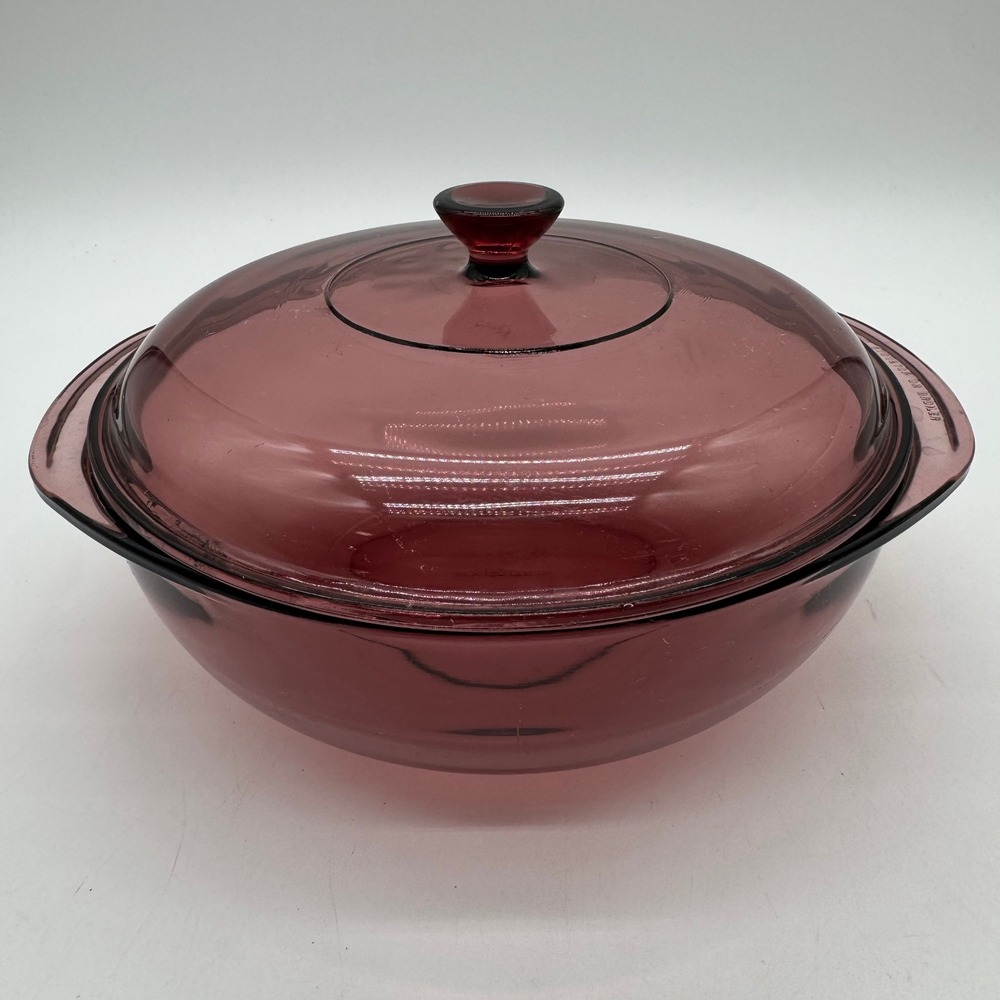 Pyrex Cranberry Glass Round Casserole Dish 2 Liter with Lid Rim Chips USA